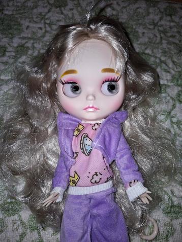 Blyth bjdoll beschikbaar voor biedingen
