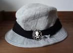 Chapeau gris avec décoration « Jolly Roger », Enlèvement ou Envoi, Comme neuf, Fille