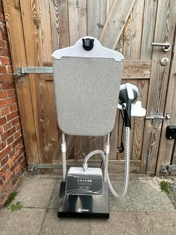 Niceey :) kledingstomer  beschikbaar voor biedingen