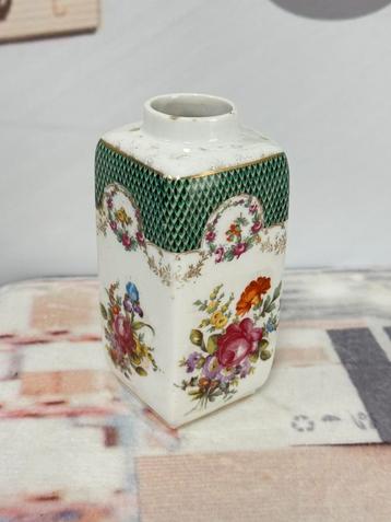 Vintage Porseleinen vaasje Vaas - Signed Prov SXE bloemen beschikbaar voor biedingen