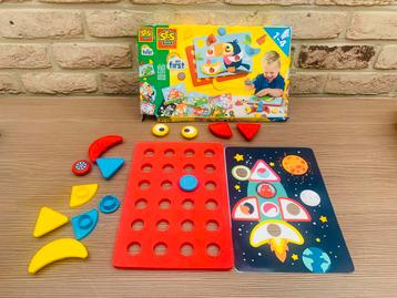 Mozaïek vormen maken beschikbaar voor biedingen