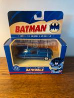 BATMOBILE(1:43) in originele verpakking, Hobby en Vrije tijd, Modelauto's | 1:43, Verzenden, Nieuw, Auto