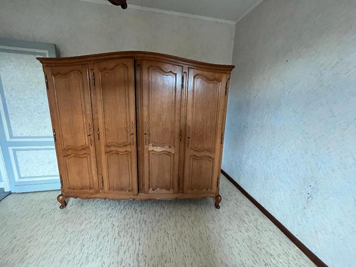 Vintage eiken dressoir kast, Huis en Inrichting, Kasten | Dressoirs, Gebruikt, 200 cm of meer, 50 tot 75 cm, Met deur(en), Met hangruimte