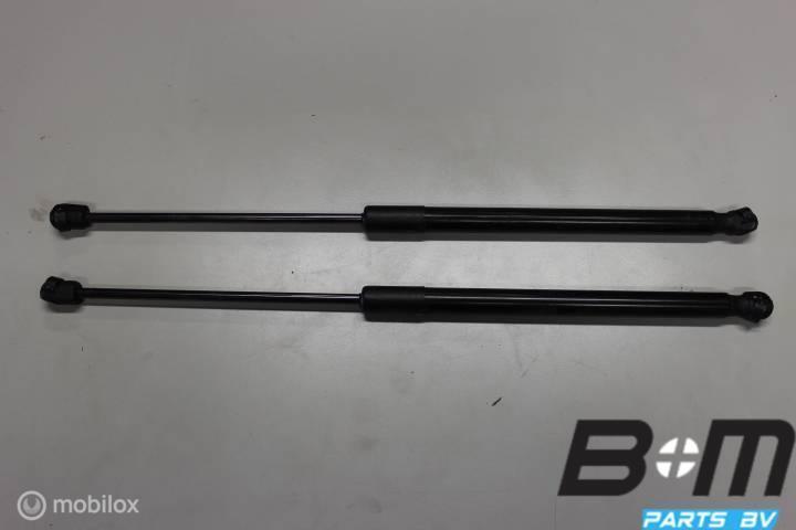 Gasdrukveer achterklep 8X3827552, Auto-onderdelen, Overige Auto-onderdelen, Gebruikt