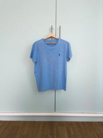 Lichtblauwe shirt van ralph lauren beschikbaar voor biedingen