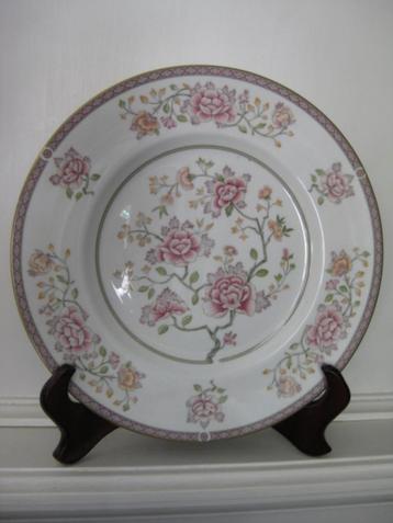 WEDGWOOD decor MELFORD bord roos rozen beschikbaar voor biedingen