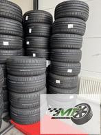 2x 245 35 19 93Y XL Pirelli P Zero PZ4 A0 NIEUW DOT4723, 19 inch, 245 mm, -, -