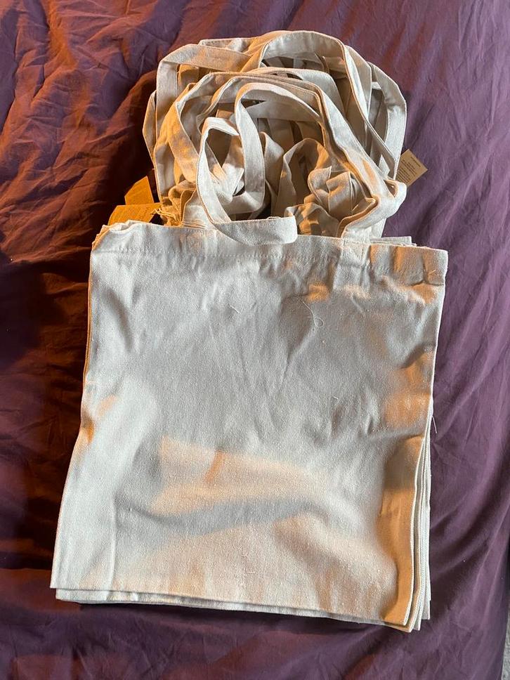 Nieuwe blanco totebags & etuis, Hobby en Vrije tijd, Kledingpatronen, Zo goed als nieuw, Ophalen