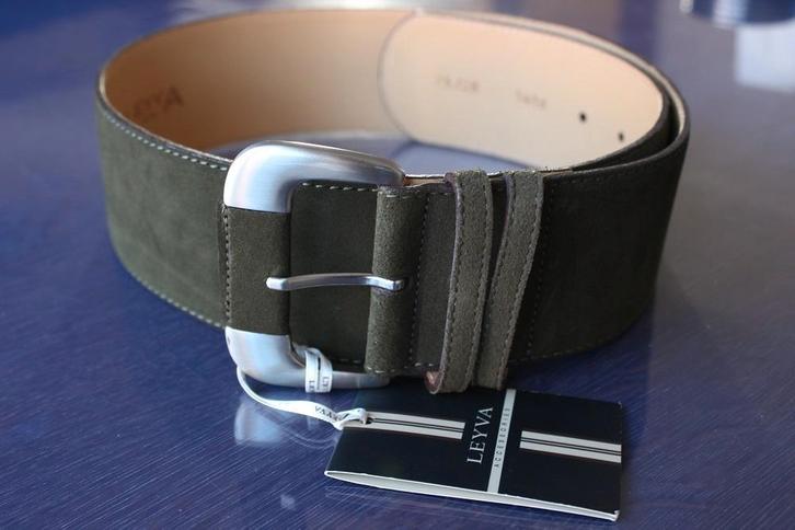 Leder Riem A.Leyva S.A. 75/28 NIEUW, Kleding | Dames, Riemen en Ceinturen, Nieuw, Echt leder, Ophalen