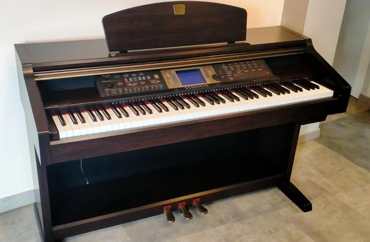Grand Piano numérique Yamaha CVP 203, Muziek en Instrumenten, Piano's, Piano, Ophalen