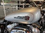 Harley-Davidson SPORTSTER 883 LOW (bj 2021), Motoren, Bedrijf, 2 cilinders, 883 cc, Chopper