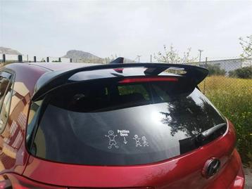 Hyundai I30 MK3 – Dakspoiler beschikbaar voor biedingen