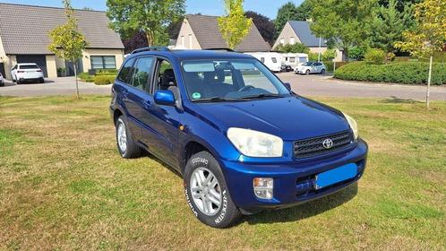 Toyota Rav 4 1.8L airco trekhaak zomer en winterbanden, Auto's, Toyota, Particulier, Rav4, ABS, Airconditioning, Bluetooth, Centrale vergrendeling