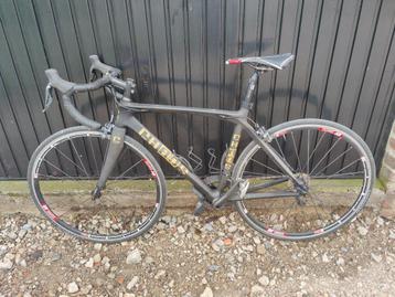 Chaos Carbon Ultegra DI2 beschikbaar voor biedingen