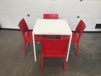 (278) Tafel met 4 stoelen in rood of groene kleur, Huis en Inrichting, Stoelen, Ophalen, Zo goed als nieuw, Rood