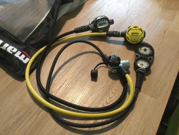 Complete Mares Ademautomaat Din300 - Ecocheques, Watersport en Boten, Duiken, Zo goed als nieuw, Overige typen, Ophalen of Verzenden