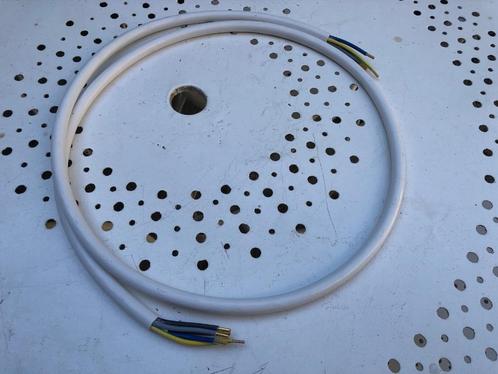 Patelec 5G 2,5 mm2 driefasige kabel van 160 cm lengte voor p, Doe-het-zelf en Bouw, Elektriciteit en Kabels, Nieuw, Kabel of Snoer