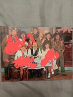 Gesigneerde foto van de cast allo allo, bekende serie, Verzamelen, Film en Tv, Ophalen of Verzenden