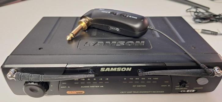 SAMSON wireless guitar system, Muziek en Instrumenten, Effecten, Zo goed als nieuw, Volume, Ophalen of Verzenden