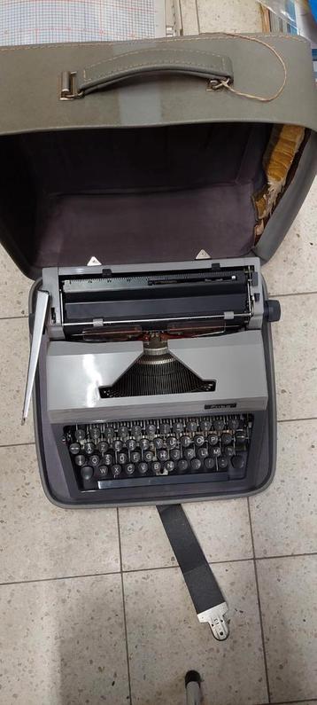 Machine à écrite, Enlèvement, Comme neuf