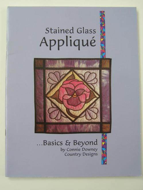 Stained glass appliqué : Connie Downey, Hobby & Loisirs créatifs, Broderie & Machines à broder, Neuf, Autres types, Enlèvement ou Envoi