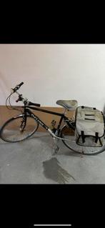 Oude fiets, te herstellen., Ophalen