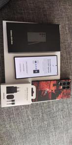 Galaxy S24 ultra 256gb titanium black+hoes+oplaadsysteem!!!, Telecommunicatie, Mobiele telefoons | Samsung, Ophalen, Zo goed als nieuw