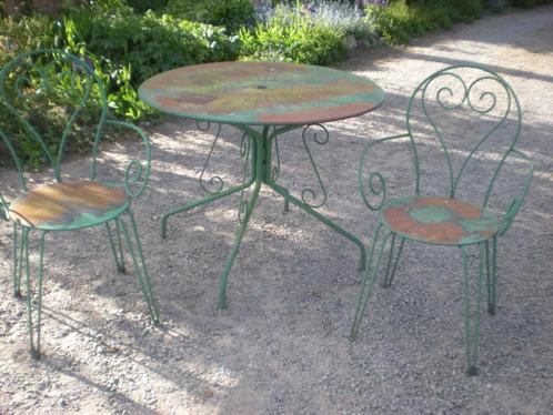 ijzer tuinset - tafel en 2 stoelen, Tuin en Terras, Tuinsets en Loungesets, Gebruikt, Tuinset, Kunststof, Ophalen