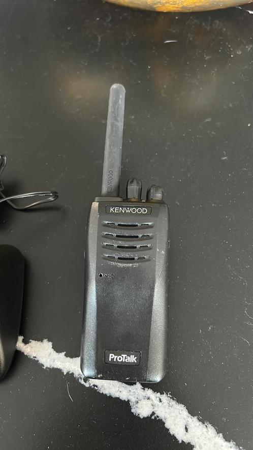 Kenwood TK-3501E portofoon, Telecommunicatie, Portofoons en Walkie-talkies, Zo goed als nieuw, Ophalen of Verzenden