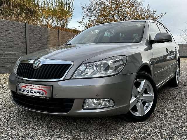 SKODA Octavia SW 1.6 CR TDi Ambition, Auto's, Skoda, Bedrijf, Octavia, ABS, Airbags, Airconditioning, Bluetooth, Boordcomputer
