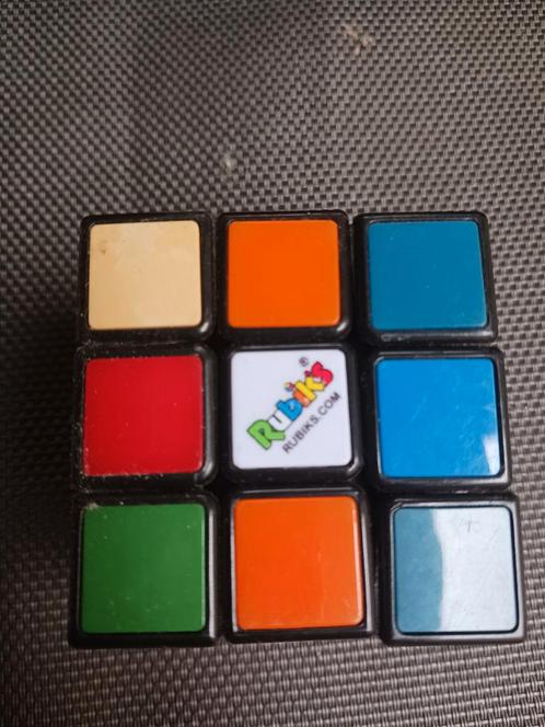 Rubiks kubus, Enfants & Bébés, Jouets | Éducatifs & Créatifs, Comme neuf, Enlèvement ou Envoi