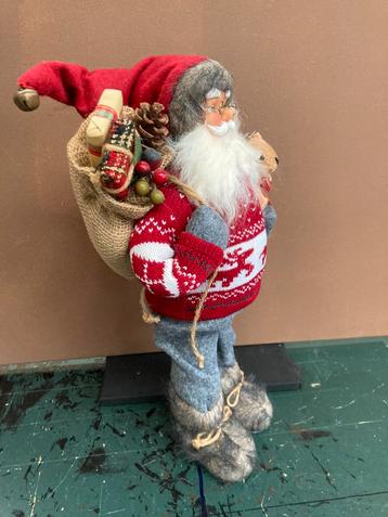 Kerstman beschikbaar voor biedingen