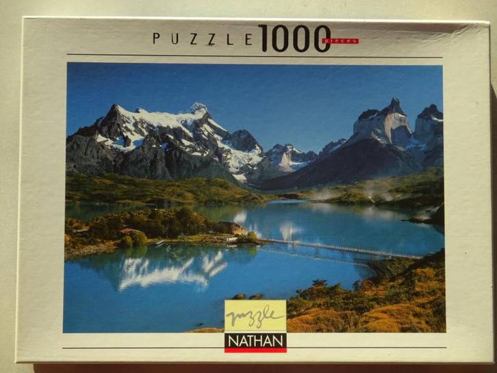 Puzzel 1000 st Weerkaatsing op het meer 4 + 1 gratis, Hobby en Vrije tijd, Denksport en Puzzels, Zo goed als nieuw, Legpuzzel