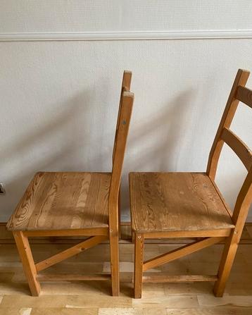 3 chaises en bois 