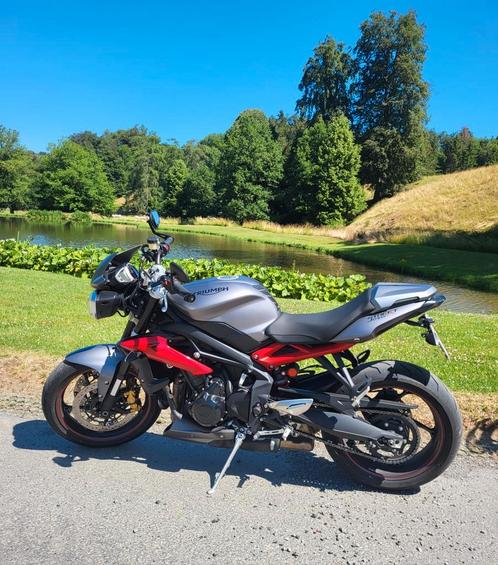Moto Triumph Street Triple R 675, Motoren, Motoren | Triumph, Particulier, Overig, meer dan 35 kW, Ophalen