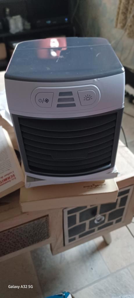 Mini rafraichisseur, humidificateur d'air frais partout., Electroménager, Climatiseurs, Comme neuf, Enlèvement