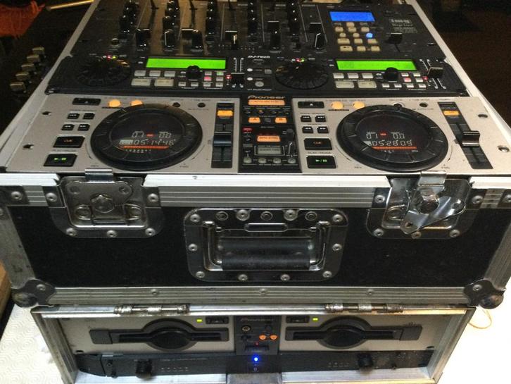 PIONEER+ TABLE DE MIX + 3 LECTEURS USB + 3 LECTEURS SD +2CD, Musique & Instruments, DJ sets & Platines, Pioneer, Enlèvement ou Envoi