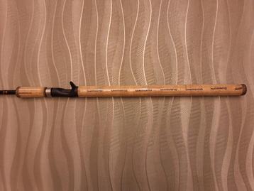 Shimano snoekbaars en snoek casthengel. beschikbaar voor biedingen