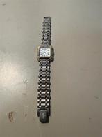 Yves Saint Laurent Vintage Tankhorloge - Staal met Goudkleur, Handtassen en Accessoires, Armbanden, Ophalen of Verzenden, Gebruikt