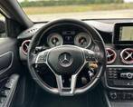 Mercedes A160 AMG 2015 Apple CarPlay Camera, Auto's, Mercedes-Benz, Euro 5, Zwart, Wit, Bedrijf
