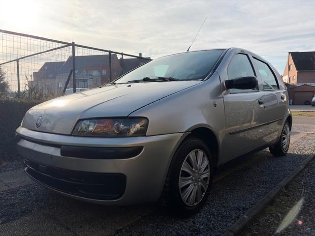 punto 1200 benz. met airco gekeurd voor verk euro4, Auto's, Fiat, Particulier, Punto, ABS, Airbags, Airconditioning, Alarm, Bluetooth