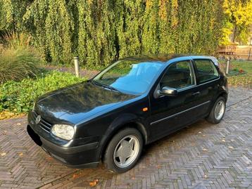 Golf 4 met 1.4 Benzine motor en 173500 kilomters ✅ disponible aux enchères