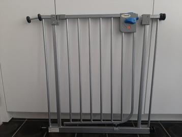 VERKOCHT deurhekje / veiligheidshekje beschikbaar voor biedingen
