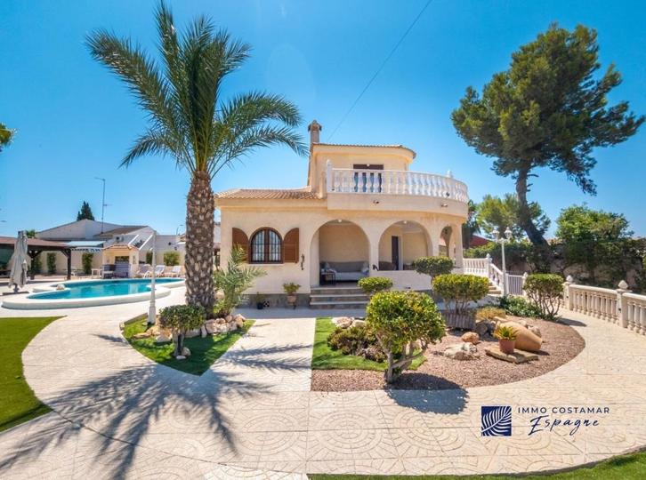 villa 4ch piscine garage a vendre en espagne proche de la me, Immo, Étranger, Espagne, Maison d'habitation, Ville