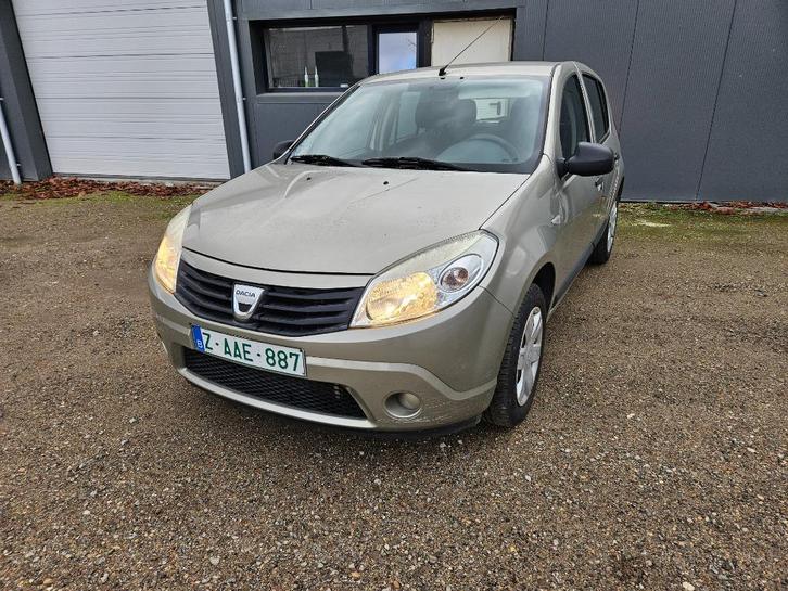 Dacia Sandero Airco, Auto's, Dacia, Bedrijf, Te koop, Sandero, ABS, Airconditioning, Metaalkleur, Radio, Trekhaak, Benzine, Euro 4