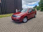 Skoda Fabia 1.2i van 2007, met maar 145.000kms, Bedrijf, Euro 4, Fabia, Rood