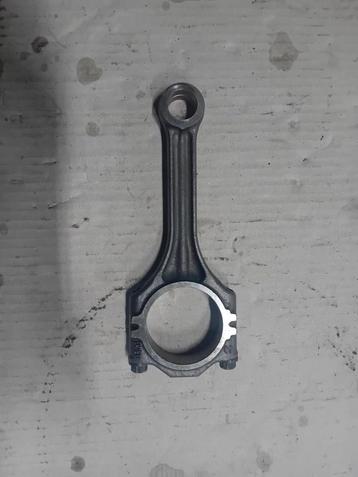 03C198401D Drijfstang 1.4TSI CAV CAVD CAX CAXA CAXC BMY BLG  beschikbaar voor biedingen