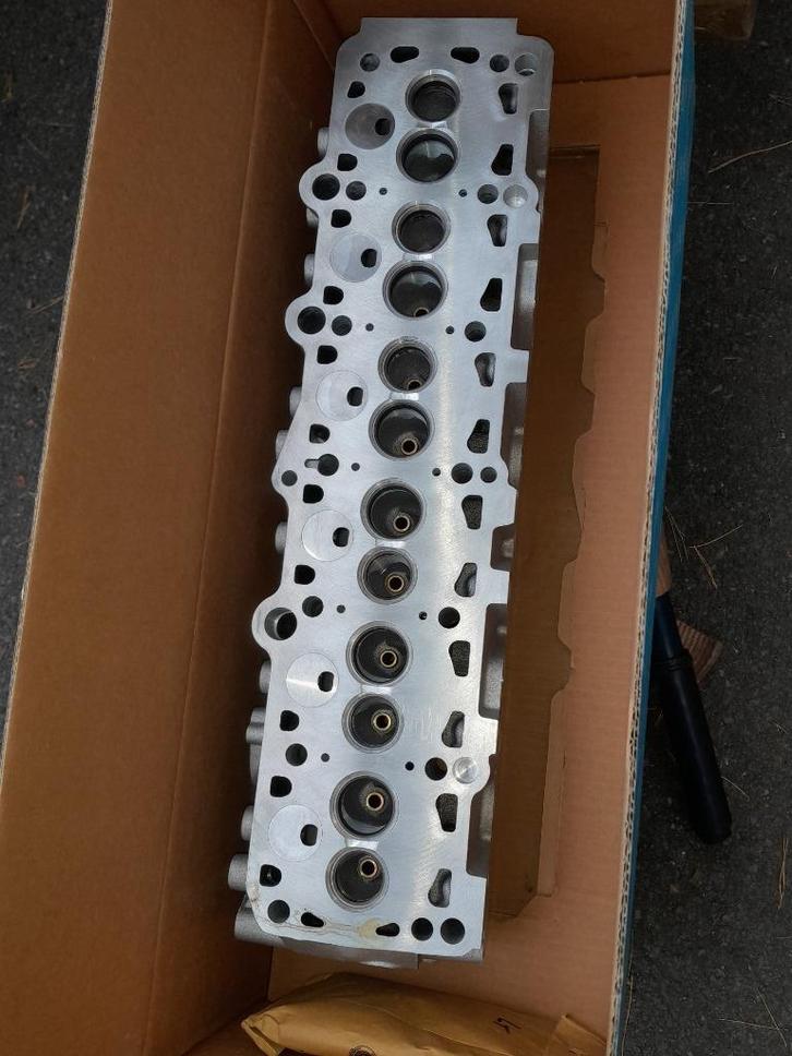 VOLVO Cylinderkop 2.4 Diesel (VW LT), Auto-onderdelen, Motor en Toebehoren, Volkswagen, Volvo, Nieuw, Ophalen of Verzenden