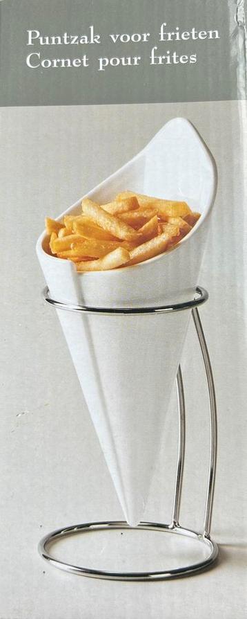 Puntzak voor frieten beschikbaar voor biedingen