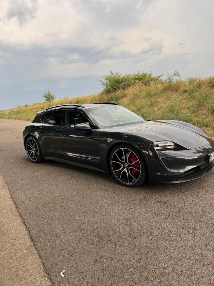 Taycan 4S Sport Turismo Porsche goedgekeurde garantie, Auto's, Porsche, Particulier, Taycan Sport Turismo, 360° camera, 4x4, ABS